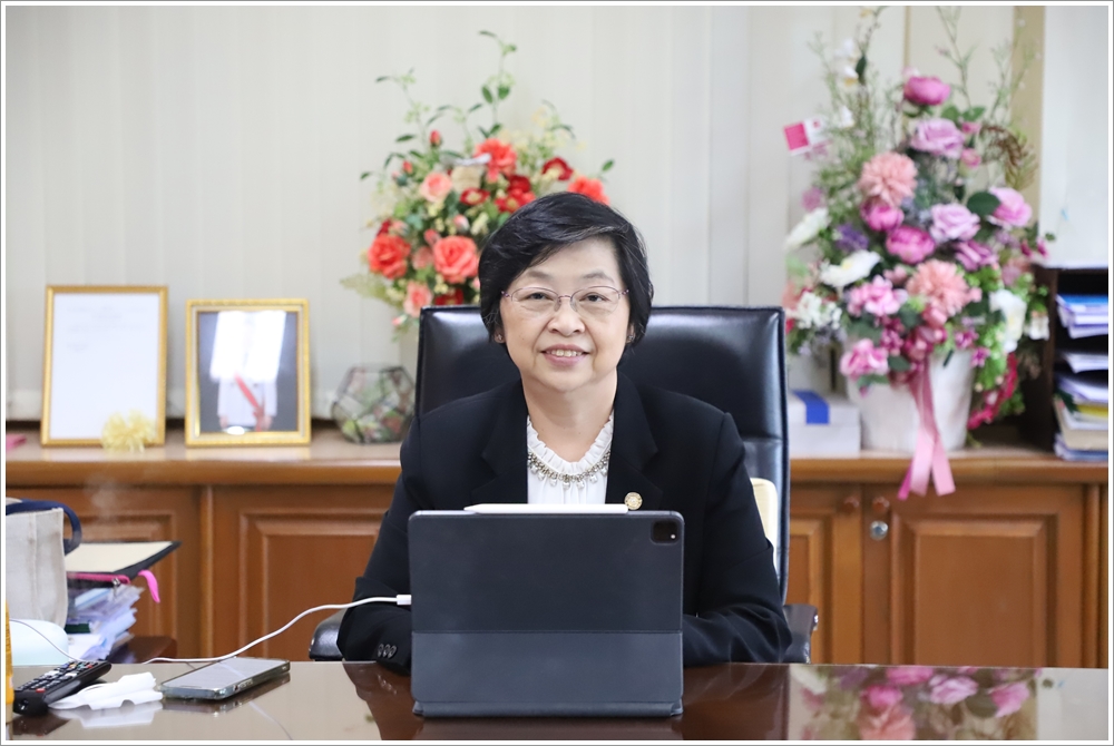 กรมบังคับคดีจัดการประชุมรับฟังการถ่ายทอดความรู้ความเข้าใจ (ร่าง) แผนปฏิบัติราชการรายปีสู่การปฏิบัติเพื่อขับเคลื่อนการปฏิบัติงานในภารกิจของกรมบังคับคดี (รูปแบบออนไลน์) 
